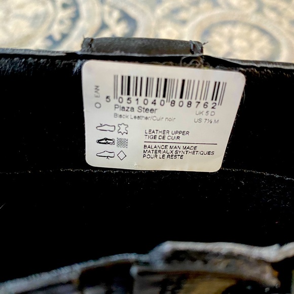 Clarks tall black boot - Picture 2 of 6